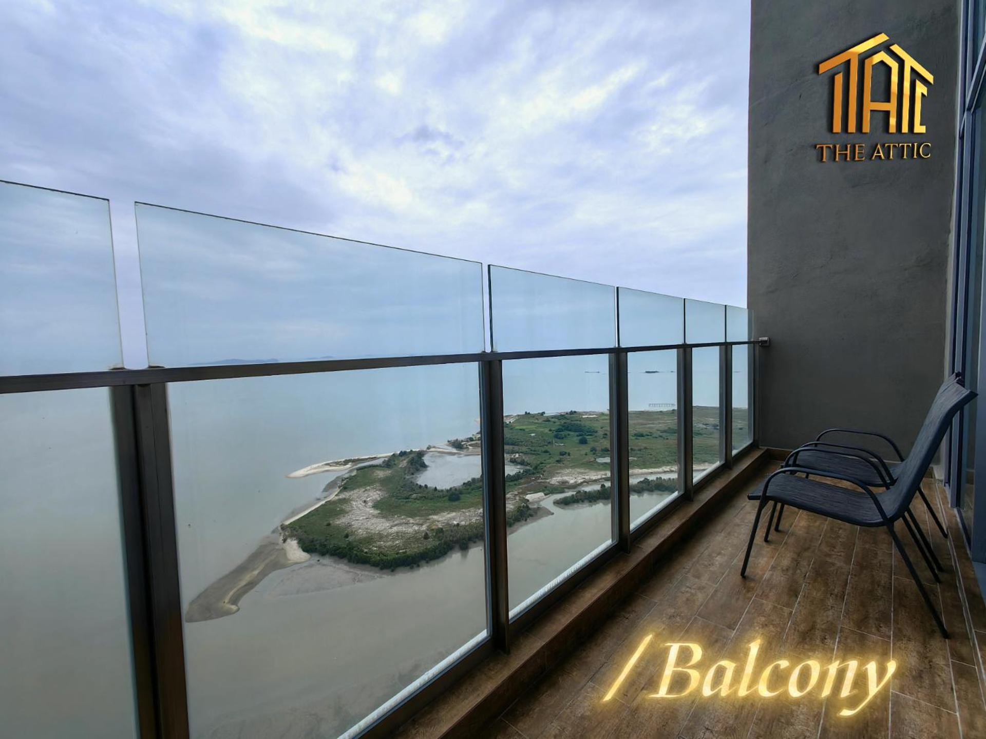 Attic Home Melaka Silverscape Residence & Jonker Ngoại thất bức ảnh