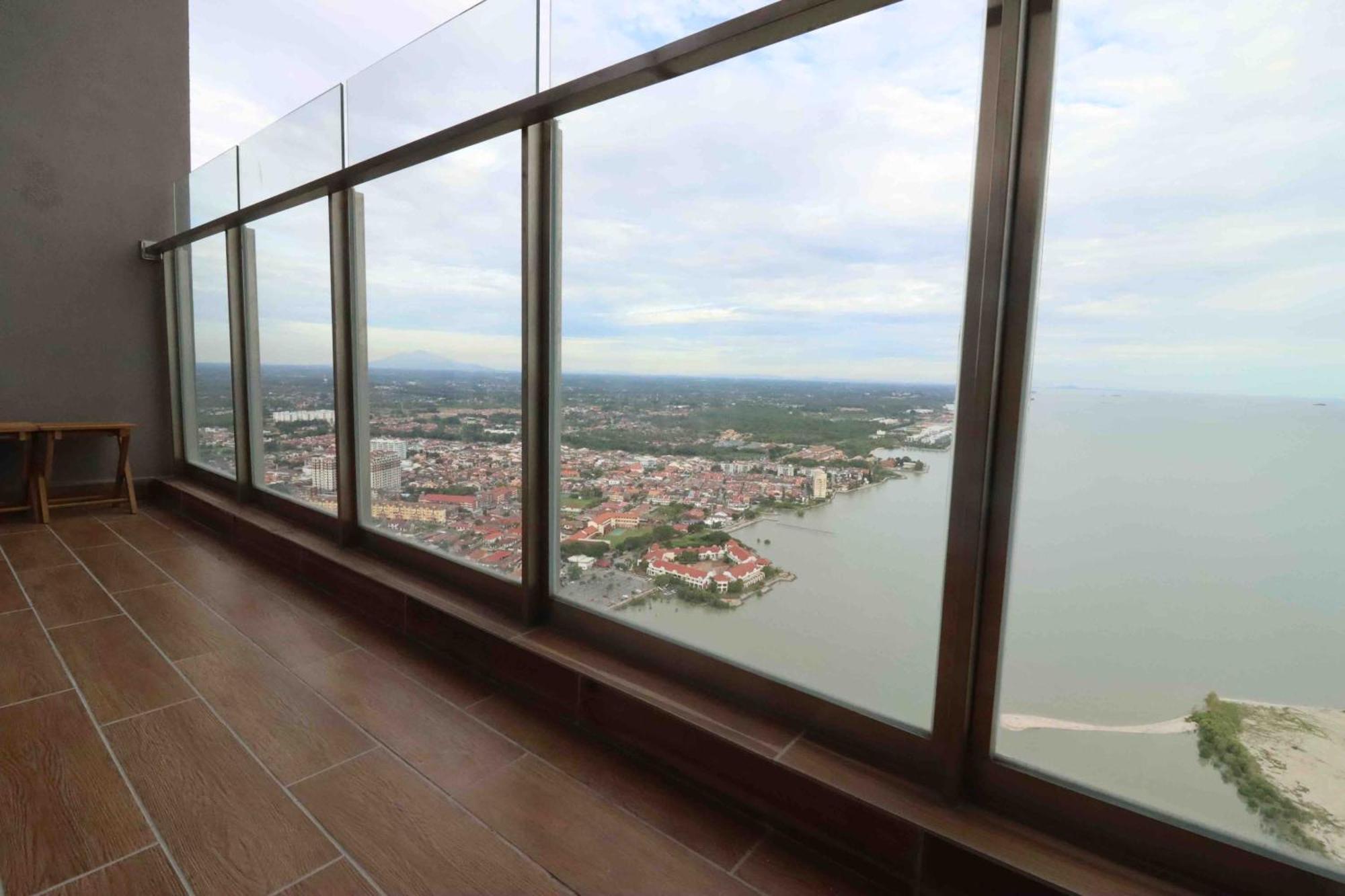 Attic Home Melaka Silverscape Residence & Jonker Phòng bức ảnh